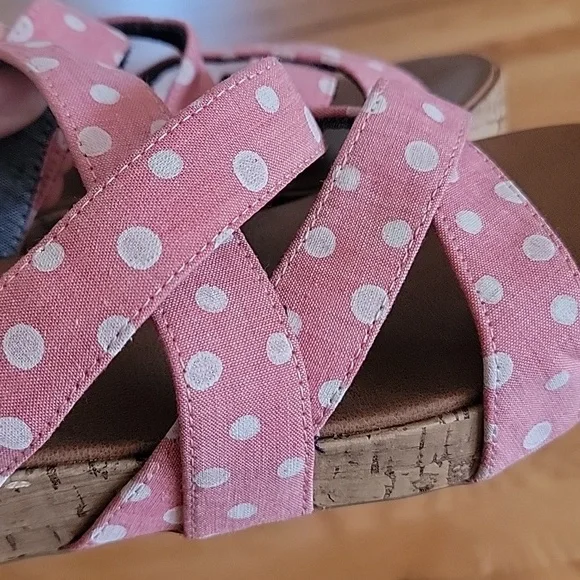 Dr. SCHOLL'S Freshen Polka Dot Strappy Sandals - Picture 3 of 9